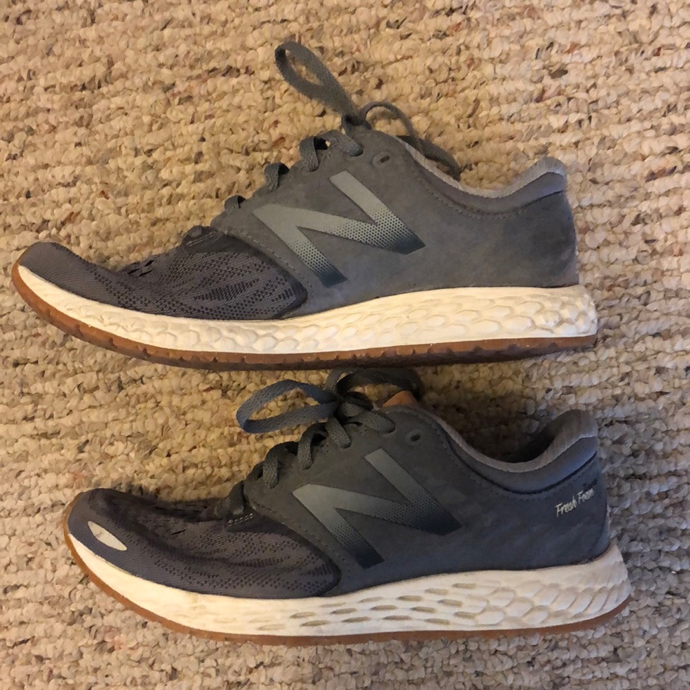 EUC New Balance Fresh Foam Zante V3 casual sneaker